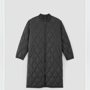 The ReNew Long Liner Black – Everlane Medium